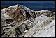 MÓJ POCHYŁY ŚWIAT XXIX. Jedno z moich ulubionych okienek fotograficznych w Tatrach Zachodnich. Wołowiec widziany z Raczkowej Czuby. Po prawej Rakoń, Łopata i zbocza Jarząbczego Wierchu.