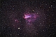 M-17 Omega uważana jest przez niektórych astronomów za najwspanialszą mgławicę Katalogu Messiera. Obserwowana bezpośrednio przez teleskop przypomina łabędzia na wodzie. Z całą pewnością jest pięknym, klasycznym obiektem mgławicowym letniego nieba. Lśni w spektakularnym miejscu Drogi Mlecznej, w gwiazdozbiorze Strzelca. 
Parametry:2015.07.20-21.22:27-00:21CWE. Reflektor Newtona 205/907 z korektorem MPCC + N.D300, w ognisku głównym teleskopu. Exp.4x180sek.,16x240sek. ISO1600.