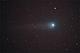 KOMETA C/2007 N3 LULIN. Warkocz komety ładniej zaznaczył swą obecność, a na prawo od jej głowy widoczna jest grupa odległych galaktyk. Parametry:2009.02.28.23:19CSE.Reflektor Newtona 205/907+N.D300, w ognisku głównym teleskopu. Exp.1x90sek.ISO2000. 