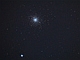 Gromada kulista M-5. Jasna gwiazda w dolnej części kadru to MQ Ser. Parametry:2014.06.07.23:17-23:37CWE. Reflektor Newtona 250/1520 + Nikon D300,w ognisku głównym teleskopu. Exp.1x240sek.,1x110sek.ISO.800